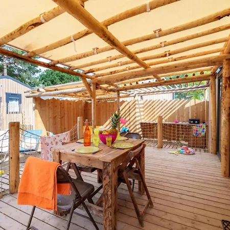 Maeva Respire De La Baie Camping 4*